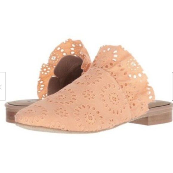 Free People Shoes - NEW Free People Sienna Eyelet Mule, Sz 9.5